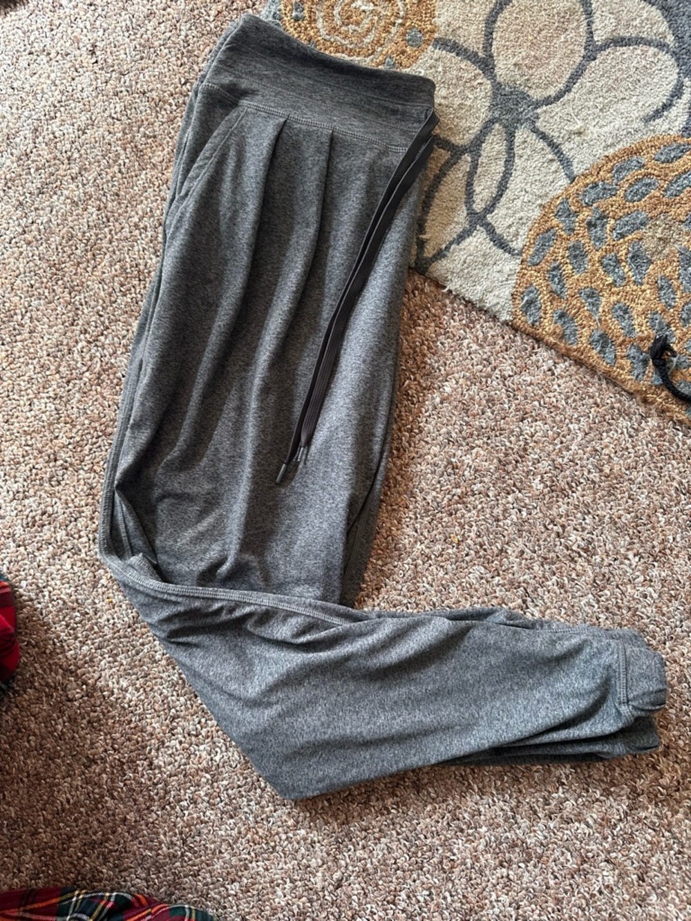 Lole grey jogger sweatpants